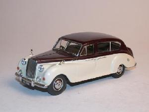 austin princess marron et blanc 