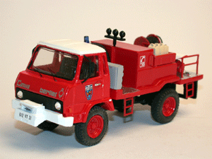 berliet 500ke 4x4 c.c.f.f pompiers rouge