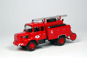 berliet l 64.8 r fpt pompiers rouge