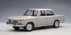 bmw 1800 tisa street car gris