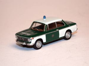 bmw 2002 limousine vert et blanc police