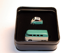 bmw isetta +vw t1 set golden lady blanc et vert